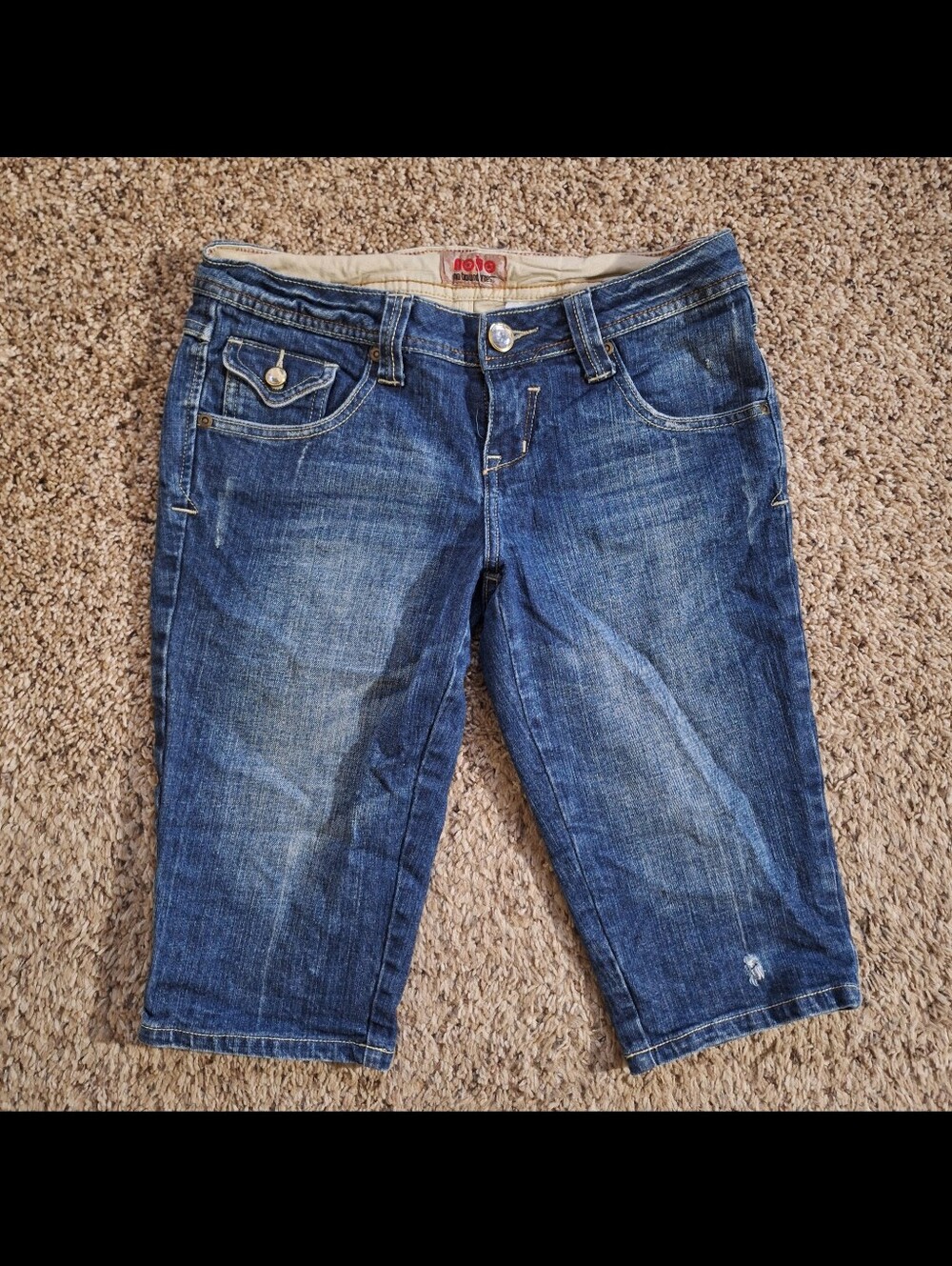 Vintage No Boundaries Rhinestone & Embroidered Bermuda Jorts - Size 7 Juniors